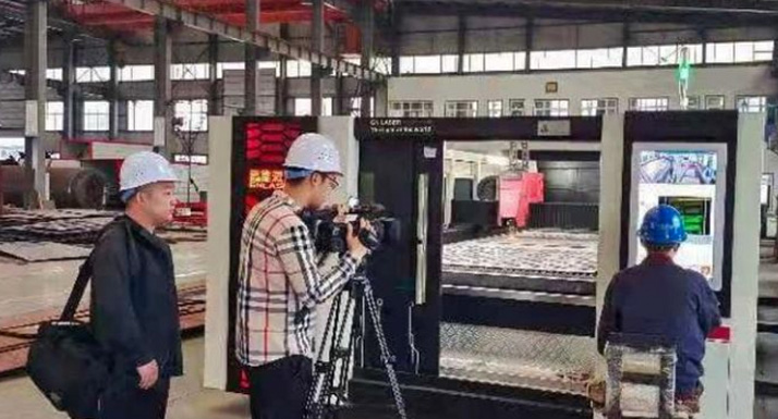 海倫市融媒體中心關(guān)注利民萬佳鍋爐，助力企業(yè)快速發(fā)展